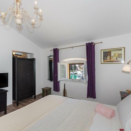 Skipper Suites Novigrad  Zewnętrze zdjęcie