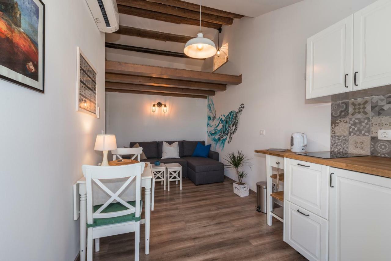 Skipper Suites Novigrad  Zewnętrze zdjęcie
